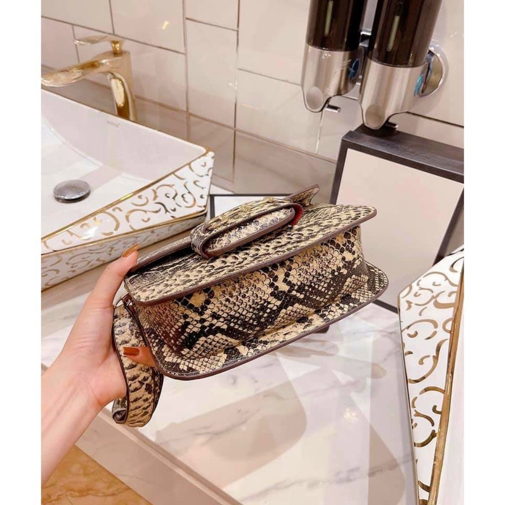 Túi đeo chéo nữ khóa gập siêu đẹp mẫu mới TXCKGAP02