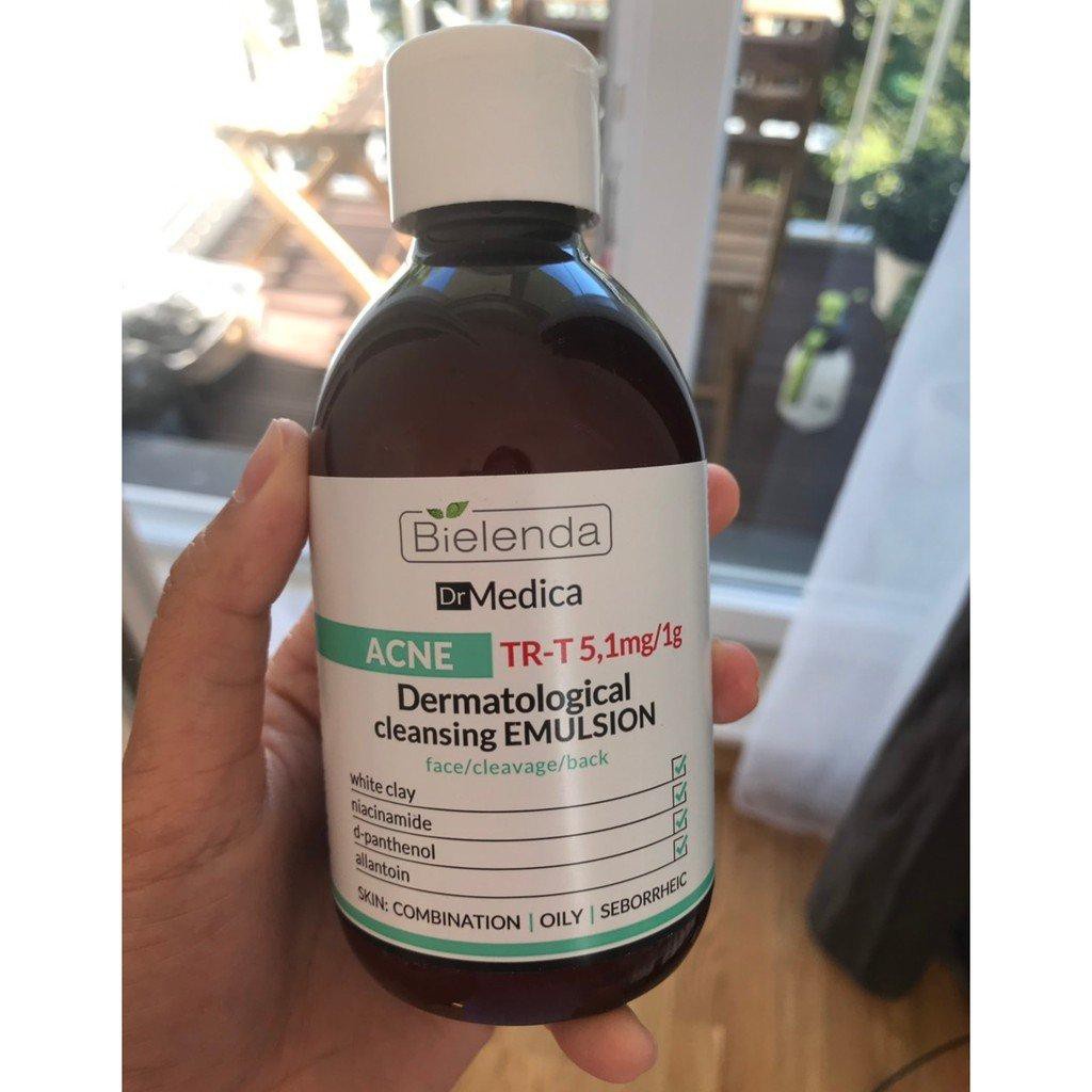 Sữa Rửa Mặt Giúp Giảm Mụn, Làm Sạch Sâu Bielenda Dr Medica Anti-acne Dermatological Cleansing Emulsion 250ml