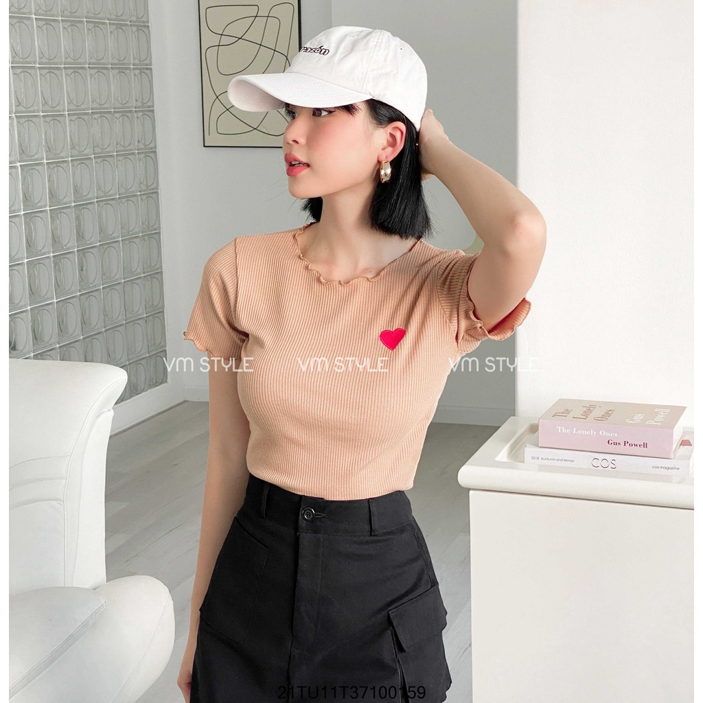 Áo thun tay ngắn VM STYLE THÊU TIM ulzzang thời trang nữ 22ATU03T370307