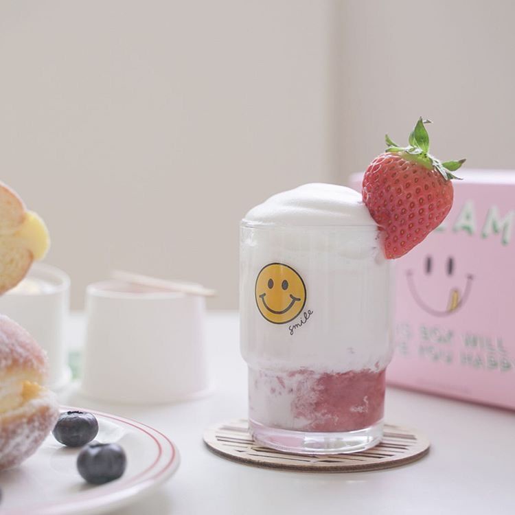 Ly thủy tinh cao cấp Chill Paris Smile chịu nhiệt