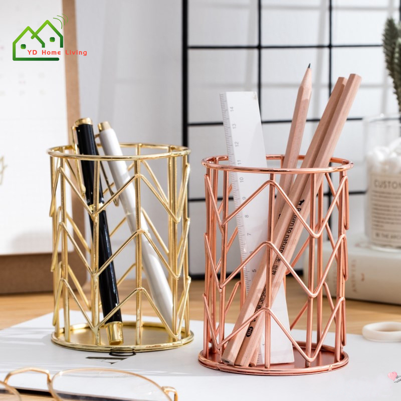 Ống đựng bút bằng kim loại mạ vàng sang trọng
