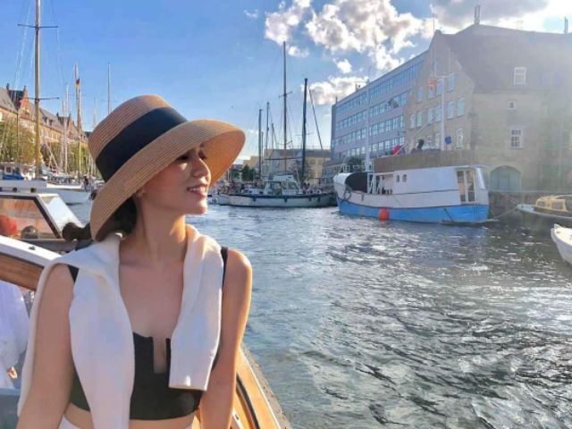 Nón mũ cói lồng đèn hot trend đi du lịch