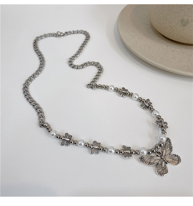 vòng cổ Mặt Bướm Đính Hạt Giả Ngọc Trai