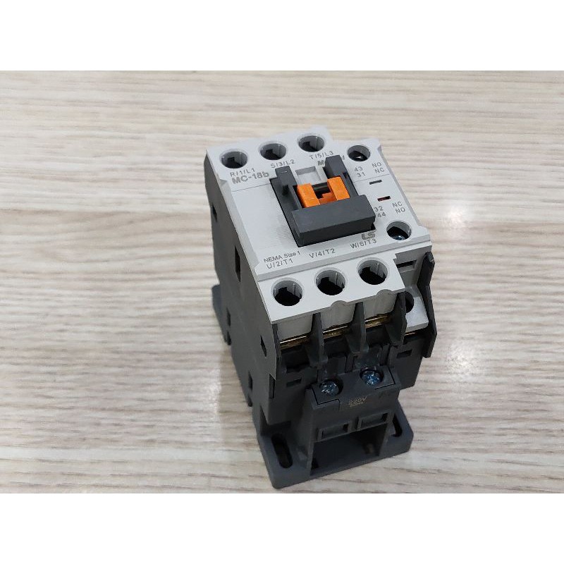 Contactor khởi động từ 18A MC-18b LS