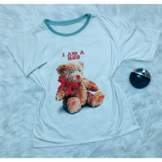 Áo phông rộng gấu trắng