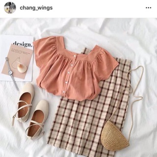Váy hồng sơ mi dáng dài hàng cúc