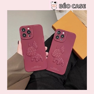 Ốp lưng chia mắt camera màu đỏ mận phối chó bull dog chống bẩn cạnh vuông