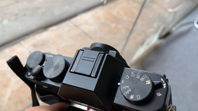 Nắp che hotshoe flash máy ảnh