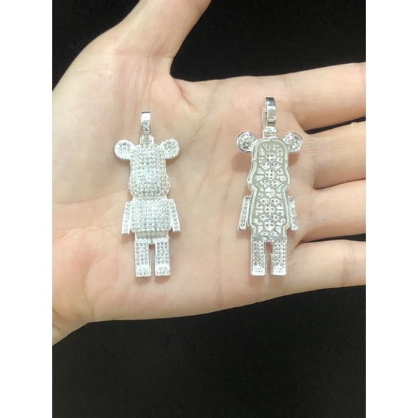 Mặt dây chuyền gấu BearBrick bạc ta đính đá cho nam Minh Tâm Jewelry