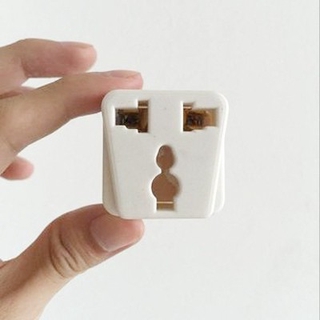 Phích cắm 3 chấu sang 2 chấu