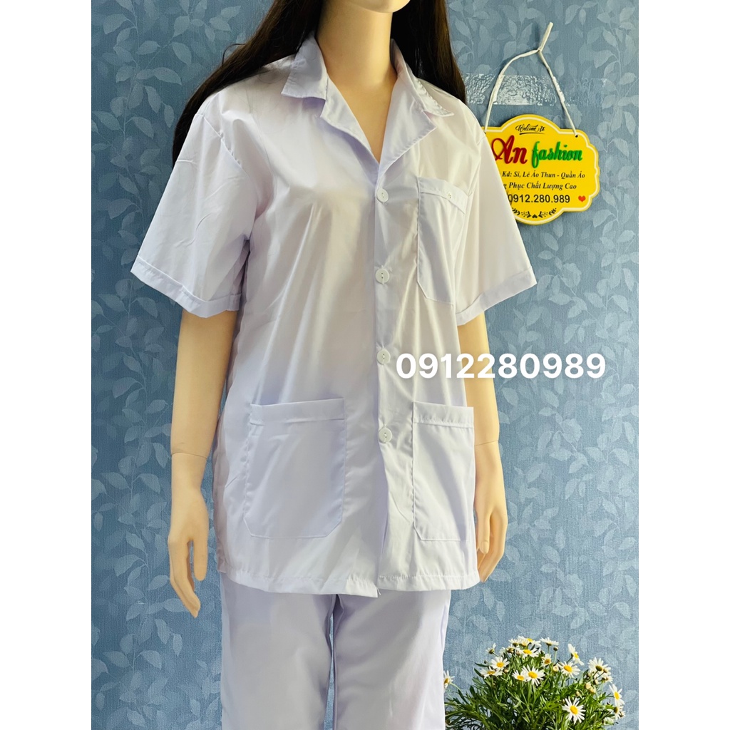 Áo Blouse Trắng Nữ Điều Dưỡng Ngắn Tay túi vuông vải kate - Áo Bác Sĩ, Dược Sĩ