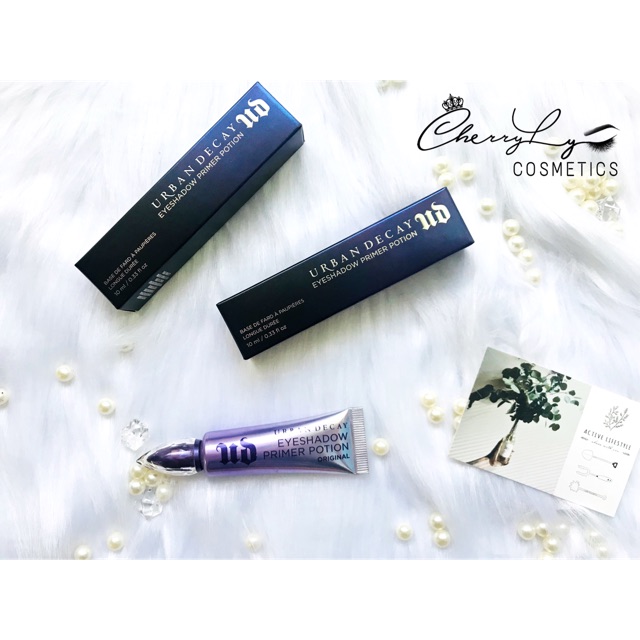 Kem lót mắt Urban Decay