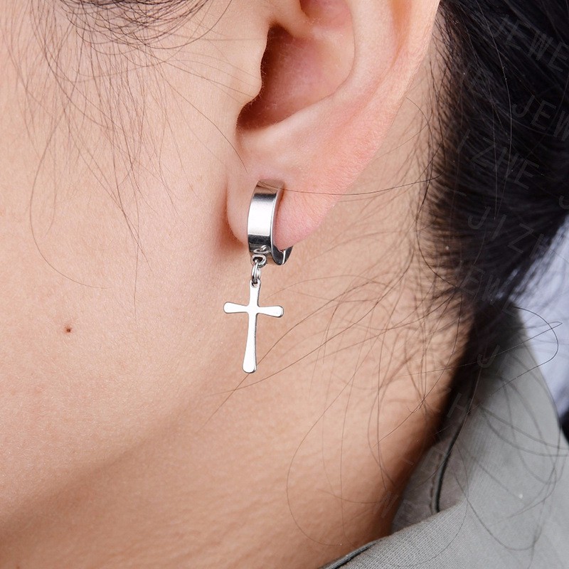 Khuyên tai kẹp vành nam nữ xỏ lỗ hình chữ thập thế giới KPOP