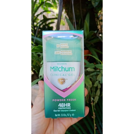 Lăn khử mùi nữ dạng sáp Mitchum Women Clinical Soft Solid Antiperspirant Deodorant Powder Fresh 45g