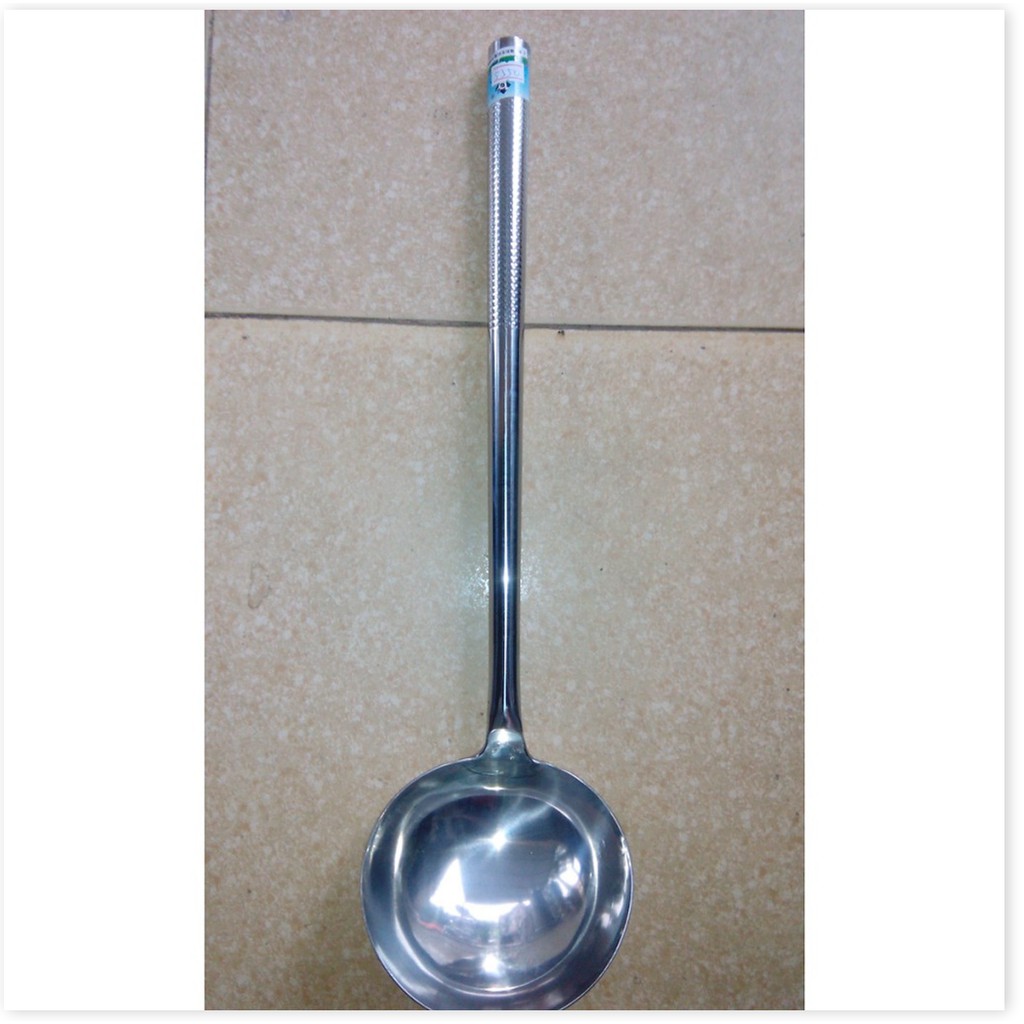 Muôi múc canh công nghiệp  INOX cỡ đại cán dài 51cm dành cho bếp ăn tập thể, nhà hàng, khách sạn