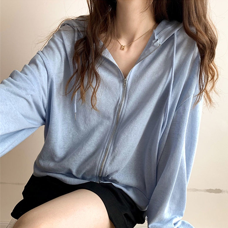 Áo khoác chống nắng dáng rộng vải lụa mát mỏng thoáng khí thời trang dành cho nữ