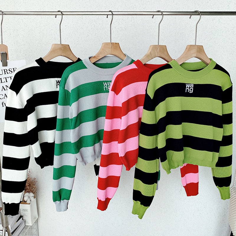 Áo thun dài tay dáng lửng họa tiết kẻ sọc ngang thời trang trẻ trung cho nữ