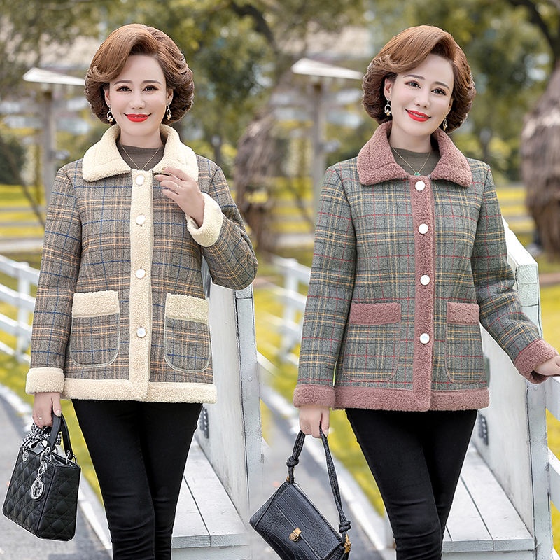 2021 mới của phụ nữ trung niên và cao tuổi phong cách nước ngoài áo khoác nhung lông ngắn rộng rãi mùa thu đông cộng với