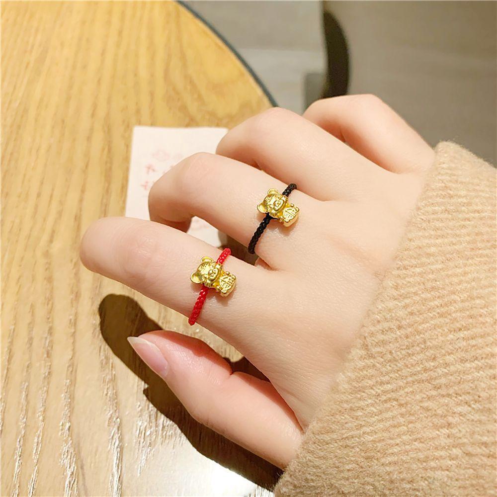 Mocho Nhẫn Hình Con Hổ Phối Dây Đỏ Đen Phong Cách Trung Hoa Cá Tính Cho Nữ