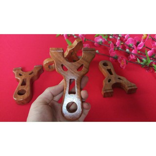 Ná cao su ufo gỗ đỏ + 3 bộ dây