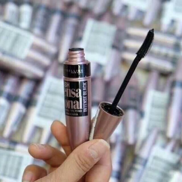 Maccara maybeline siêu  dài  mi