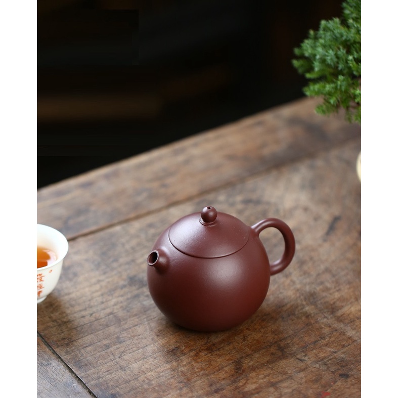 Ấm Tử Sa Nghi Hưng Long Đán 220 ml (Tử Chu Nê, Lọc tổ ong)