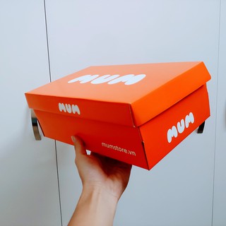 Hộp Giày Thể Thao