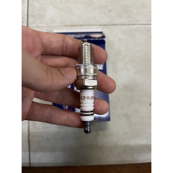 Bugi máy xăng GX 168 181 200 thân lớn phụ kiện nông ngư cơ