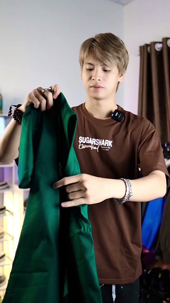 Áo Thun Basic In Nổi LocalBrand SUGAR SHARK " Signature Tee " Tay Lỡ Unisex Nam/Nữ | BigBuy360 - bigbuy360.vn