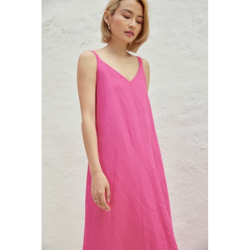 Đầm Dài Hai Dây Vải Lanh | BigBuy360 - bigbuy360.vn