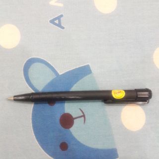 Bút chì bấm Pentel màu đen