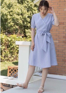 Đầm midi sọc xanh thắt eo v2