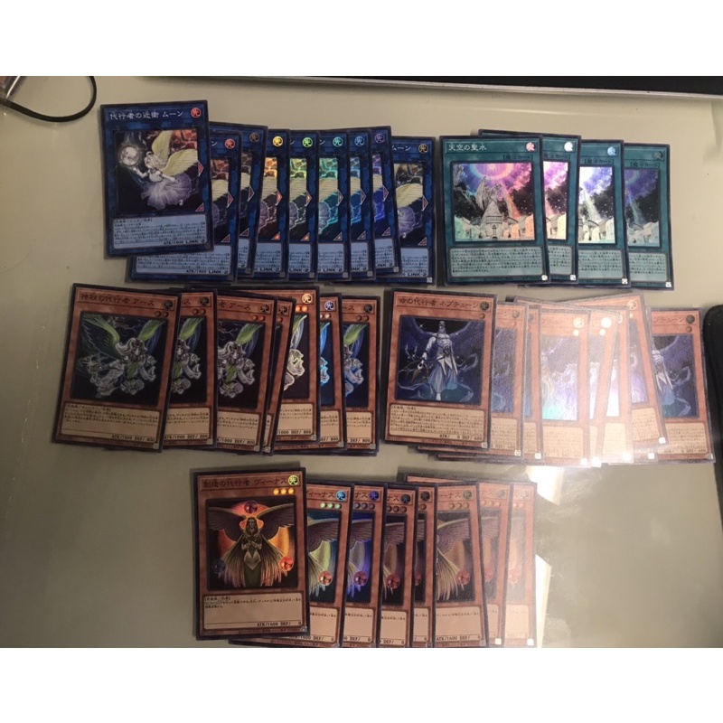 Thẻ bài yugioh Các lá bài độ hiếm super rare lấy từ hộp Sr 12 Structure Deck R: Lost Sanctuary