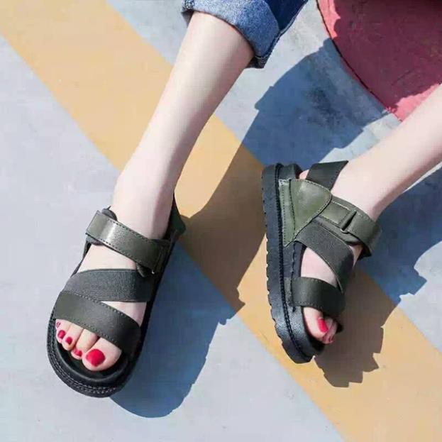 Sandal 3 quai chéo