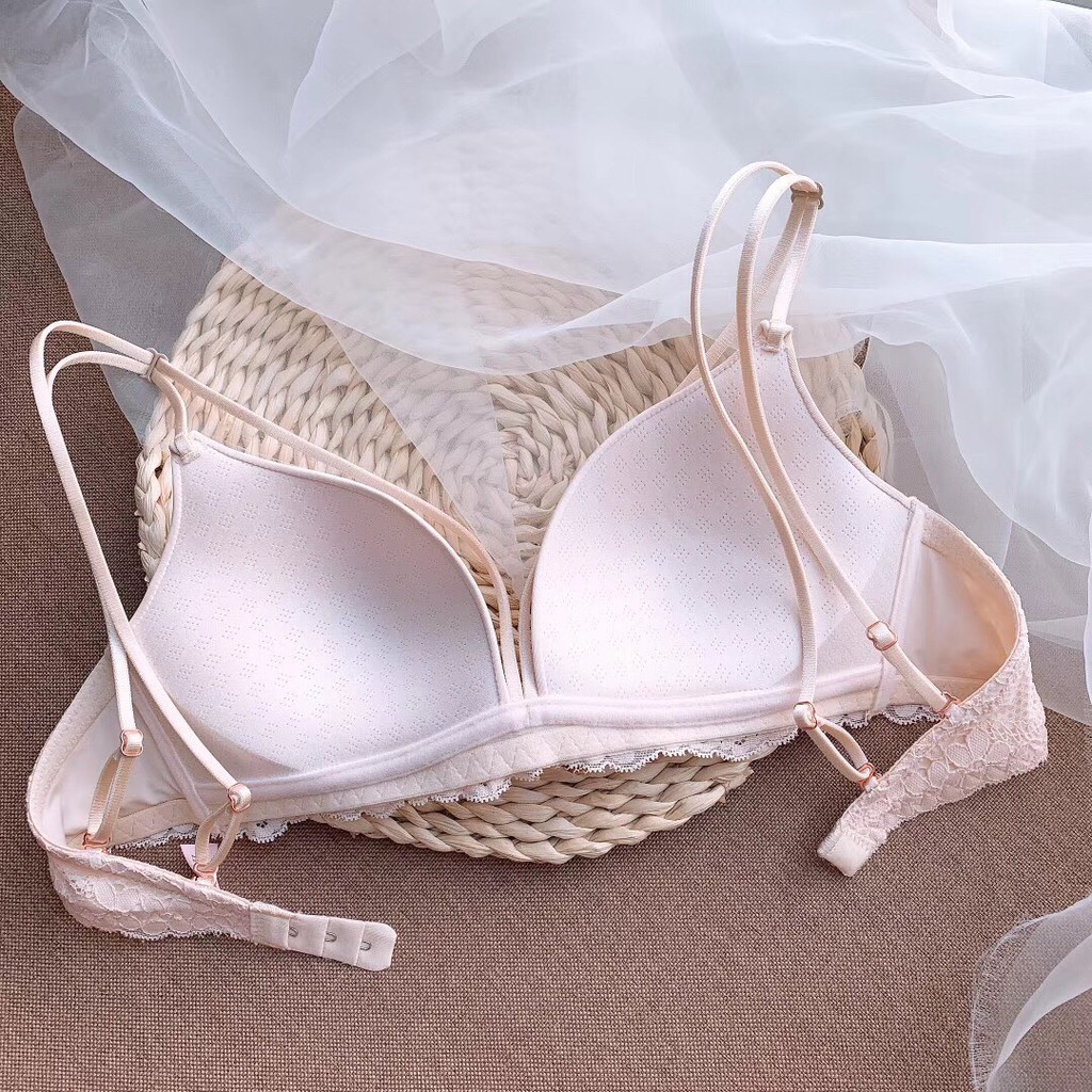 Bộ đồ lót đệm mỏng Lylylorem BL059