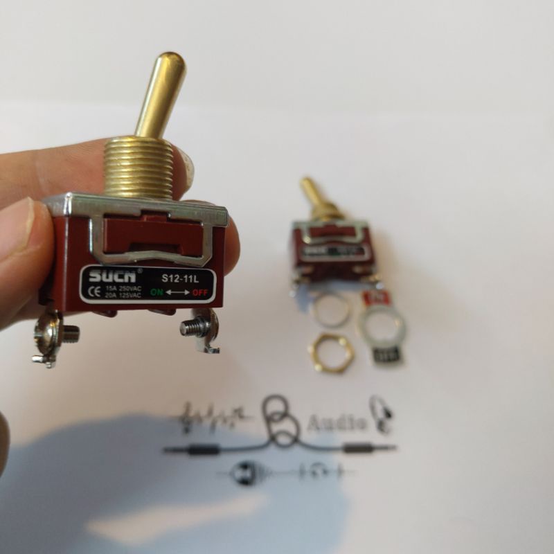 Công tắc gạt kiểu marshall hàng tháo máy loại xịn màu vàng và bạc