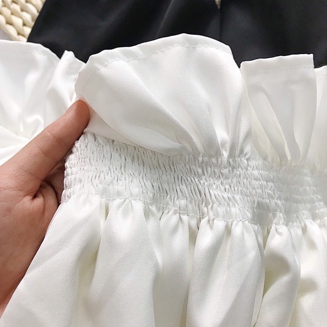 Áo Kiểu Maris Top Nhún Trễ Vai Tay Bo Chun Co Dãn Sang Chảnh 2 Màu Trắng/Đen 1161