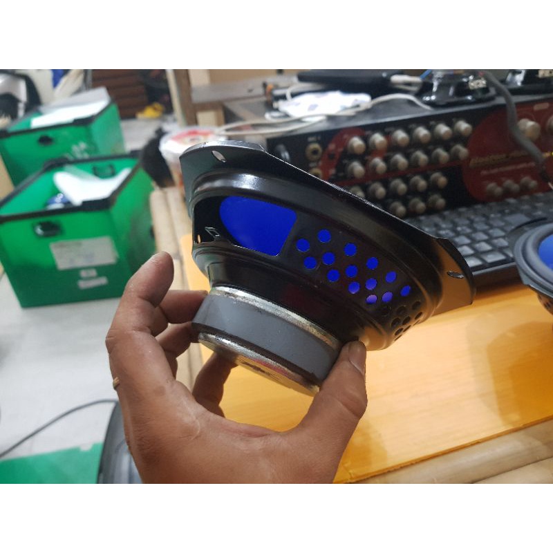 1 cái loa cánh YAMAHA size 16cm cho hệ thống âm thanh xe hơi ô tô