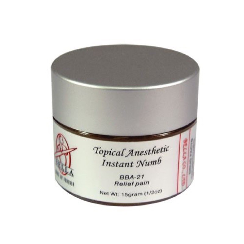 Vaseline dưỡng môi Bella