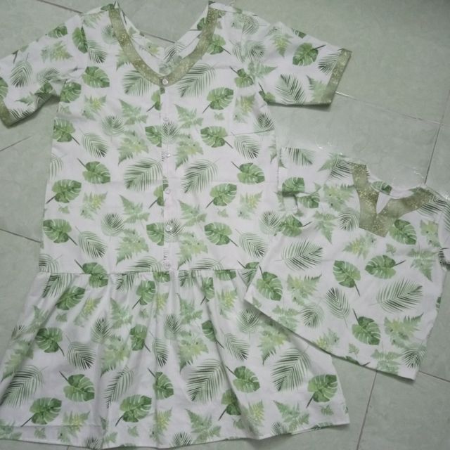 Set mẹ và bé trai