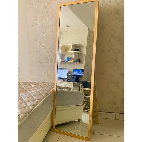 Gương soi toàn thân khung gỗ có chân bo cạnh,decor shop thời trang nịnh dáng, kích thước 60x170cm guonghoangkim mirror