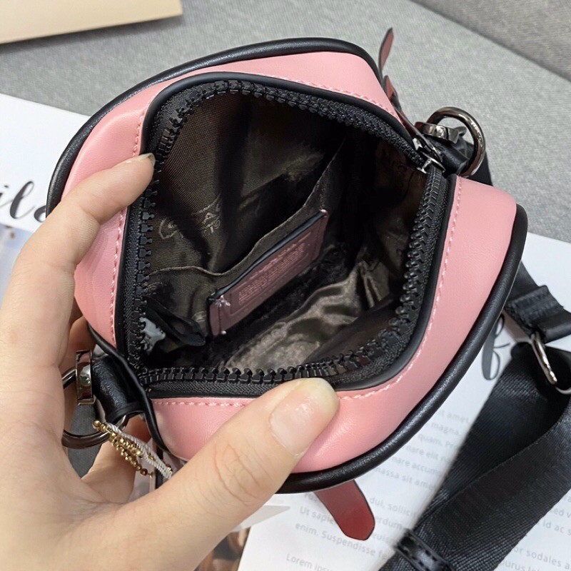 Túi C0ACH nam mini đeo chéo