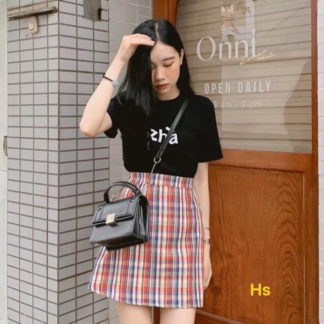 Sét ZHA + chân váy kẻ đỏ HSN876