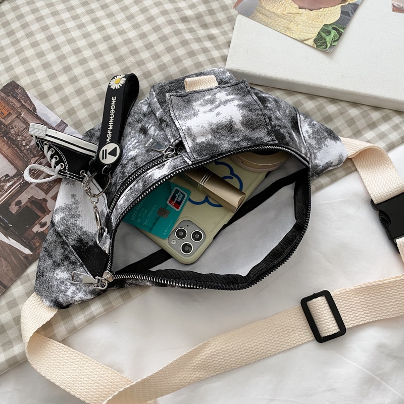 Túi Đeo Chéo Ngực Họa Tiết Màu Nhuộm Thời Trang Cá Tính