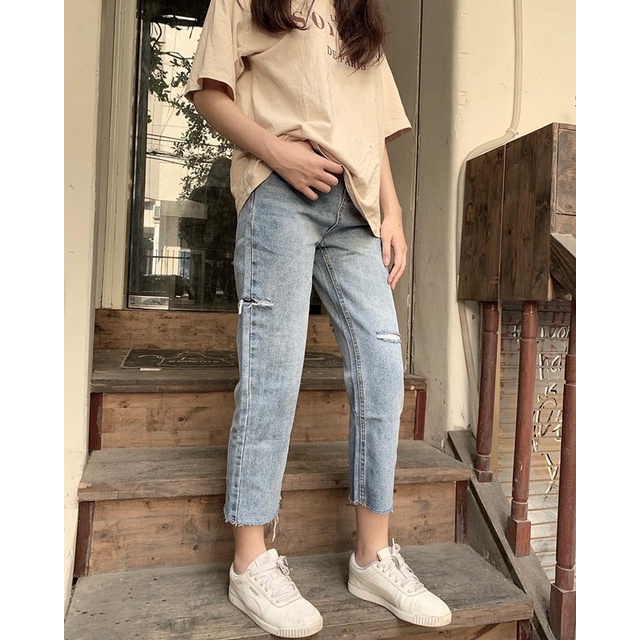 Quần jeans nữ dáng suông lưng cao B055