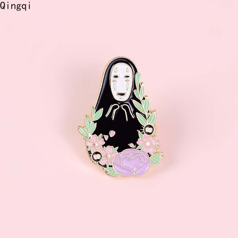 Ghim cài áo MISS ZOE hình nhân vật vô diện dễ thương