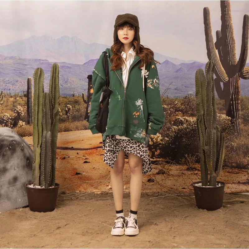 ÁO HOODIE ZIP VẨY SƠN THỦ CÔNG MÀU XANH ĐẬM BY REE | BigBuy360 - bigbuy360.vn