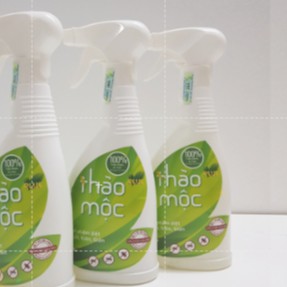 Xịt phun diệt muỗi kiến gián- Thảo mộc Cực kỳ an toàn đối với người lớn và đặc biệt là trẻ nhỏĐược Bộ Y Tế công nhận