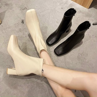 Giày boot lửng trơn đế vuông