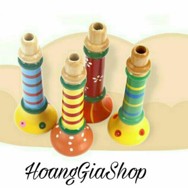 Còi gỗ cho bé
